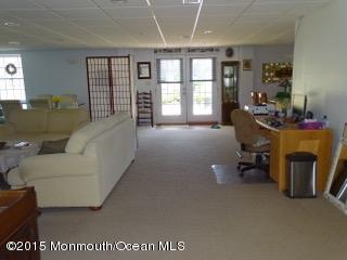 17 Country Road Manahawkin, NJ 08050 - Photo 21 of 30 21