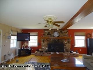 17 Country Road Manahawkin, NJ 08050 - Photo 9 of 30 9