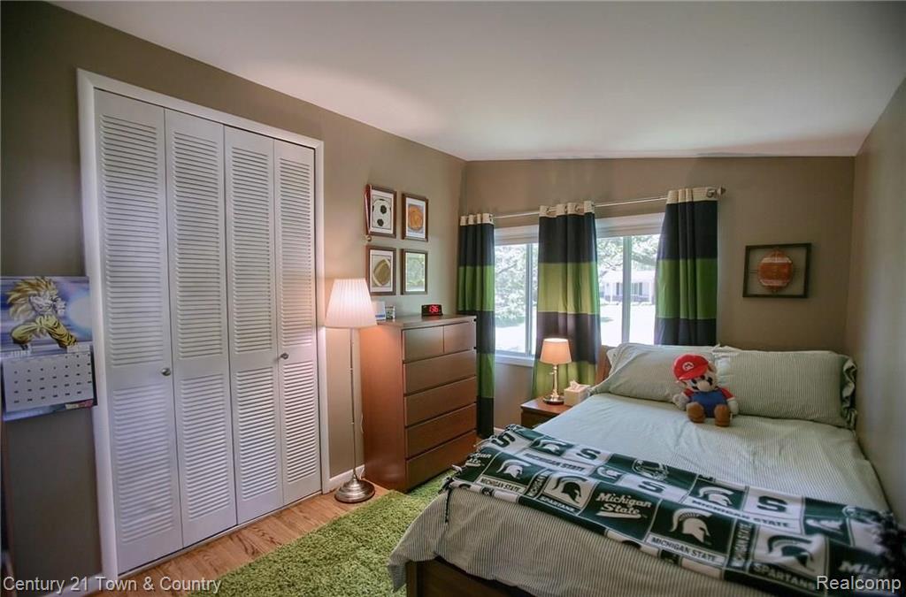 424 Gunder Drive Rochester Hills, MI 48309 - Photo 20 of 33