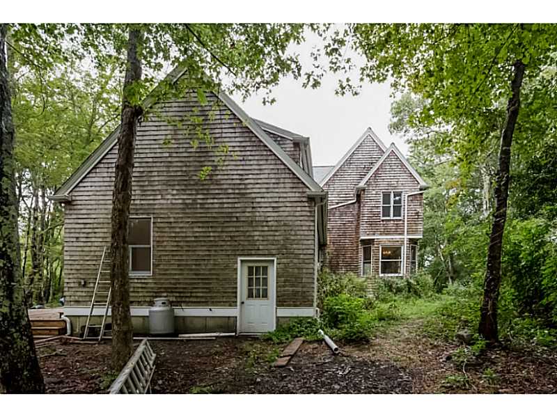 5 High Meadow Road Little Compton, RI 02837 - Photo 22 of 25 Exterior Back.
