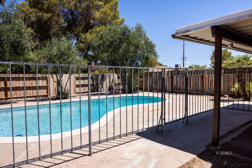 230 Larkspur Street Ridgecrest, CA 93555 - Photo 30 of 39