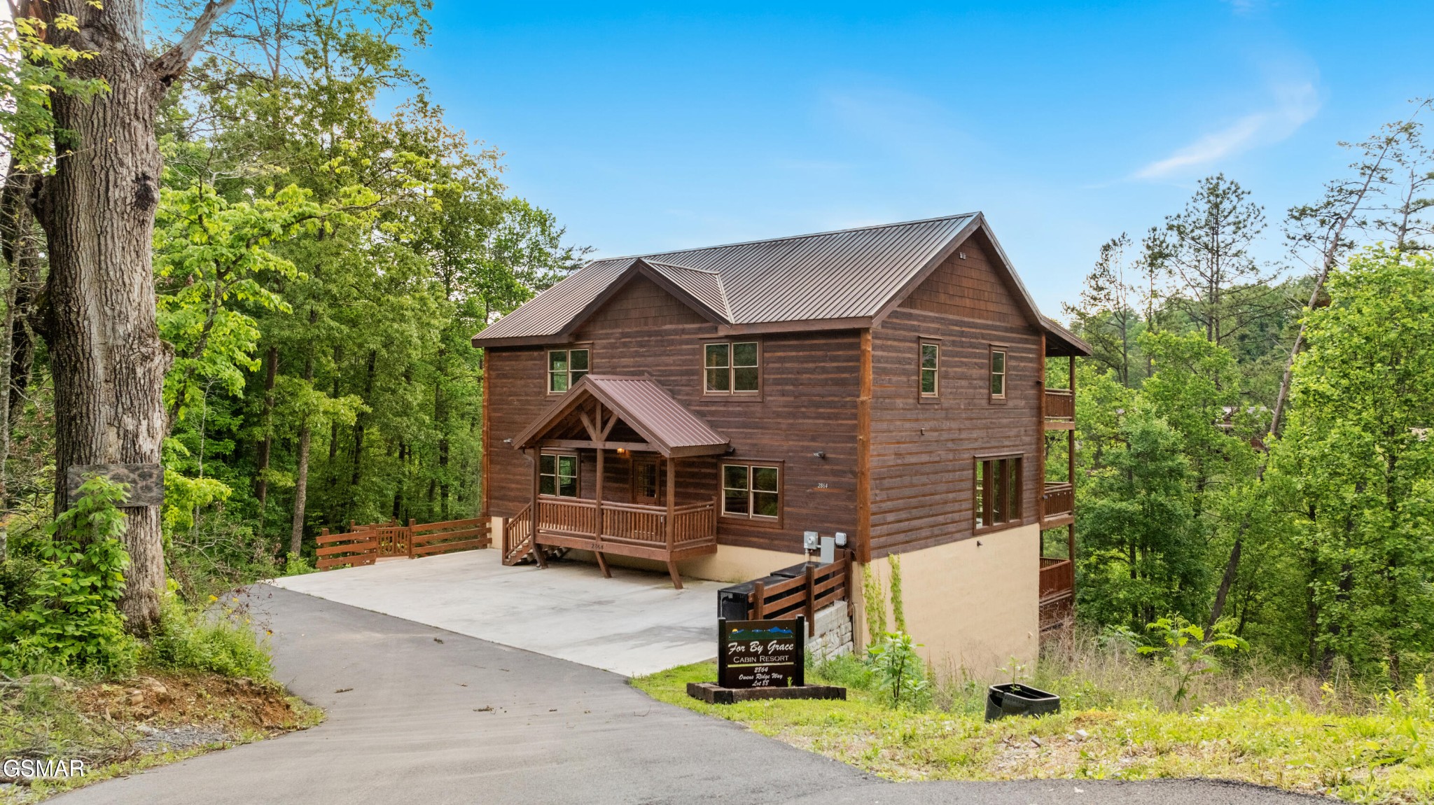 2864 Owens Rdg Way Sevierville, TN 37876 - Photo 1 of 64 Gallery Image 1