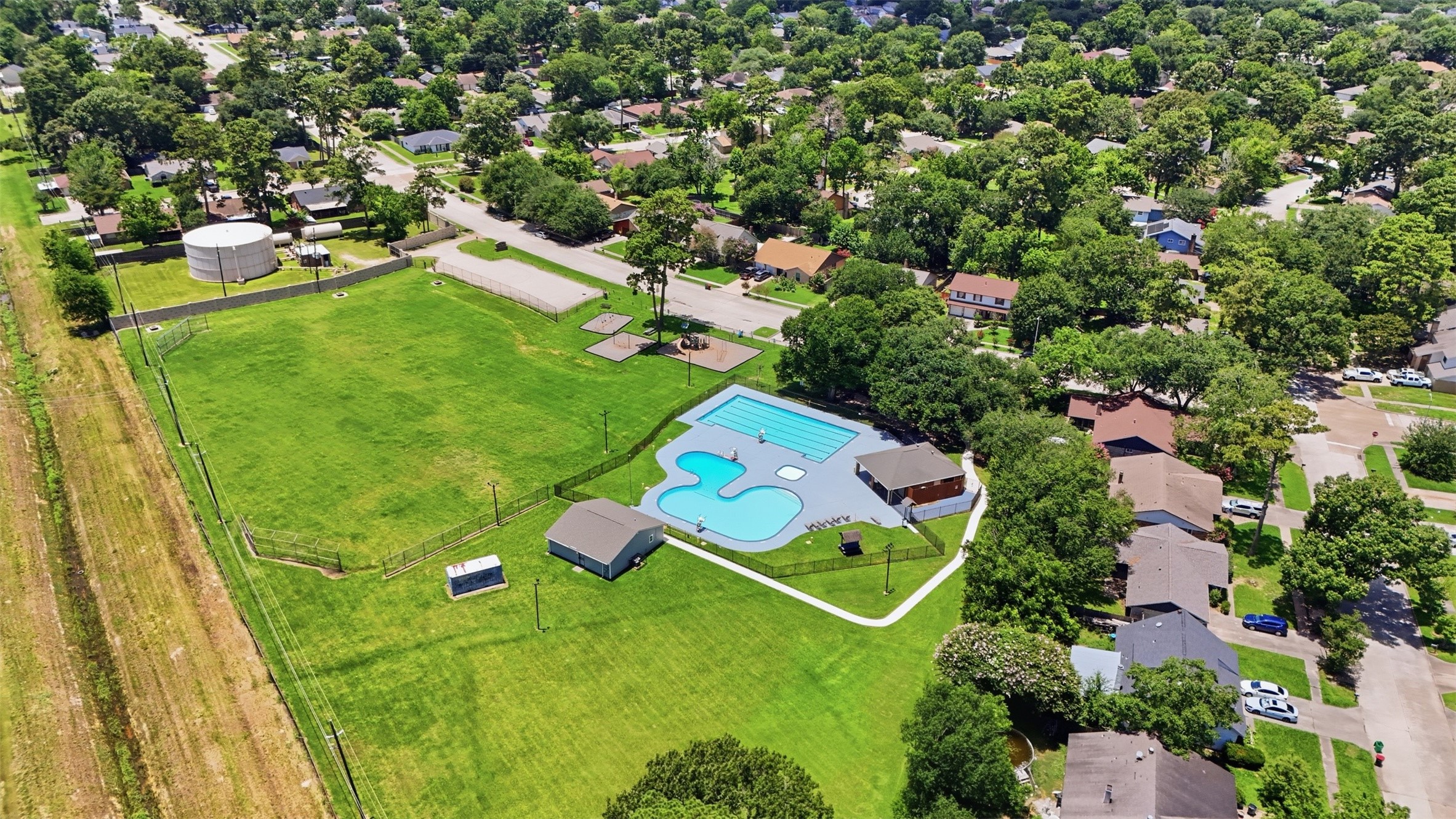 24015 Spring Mill Lane Spring, TX 77373 - Photo 45 of 49