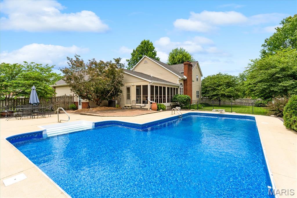 616 Dustin Lane O'Fallon, IL 62269 - Photo 3 of 48