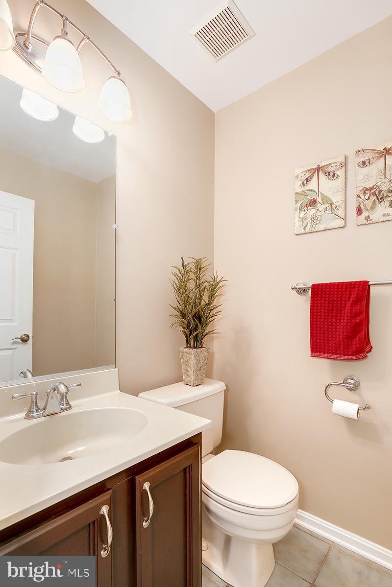295 Wilderness Road Severna Park, MD 21146 - Photo 13 of 30 Bath