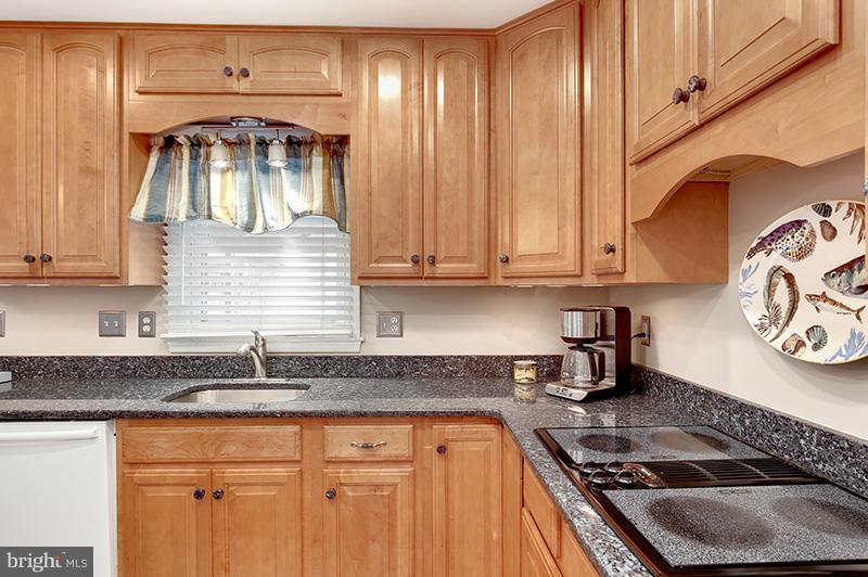 295 Wilderness Road Severna Park, MD 21146 - Photo 9 of 30 Kitchen