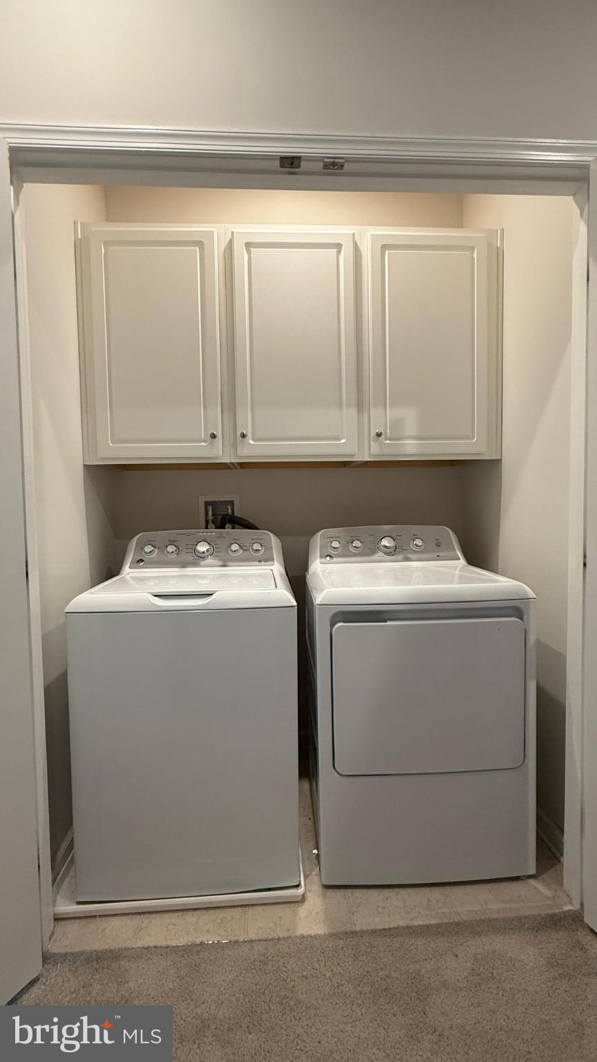 743 Quarry Road Malvern, PA 19355 - Photo 15 of 20 a utility room with dryer and washer