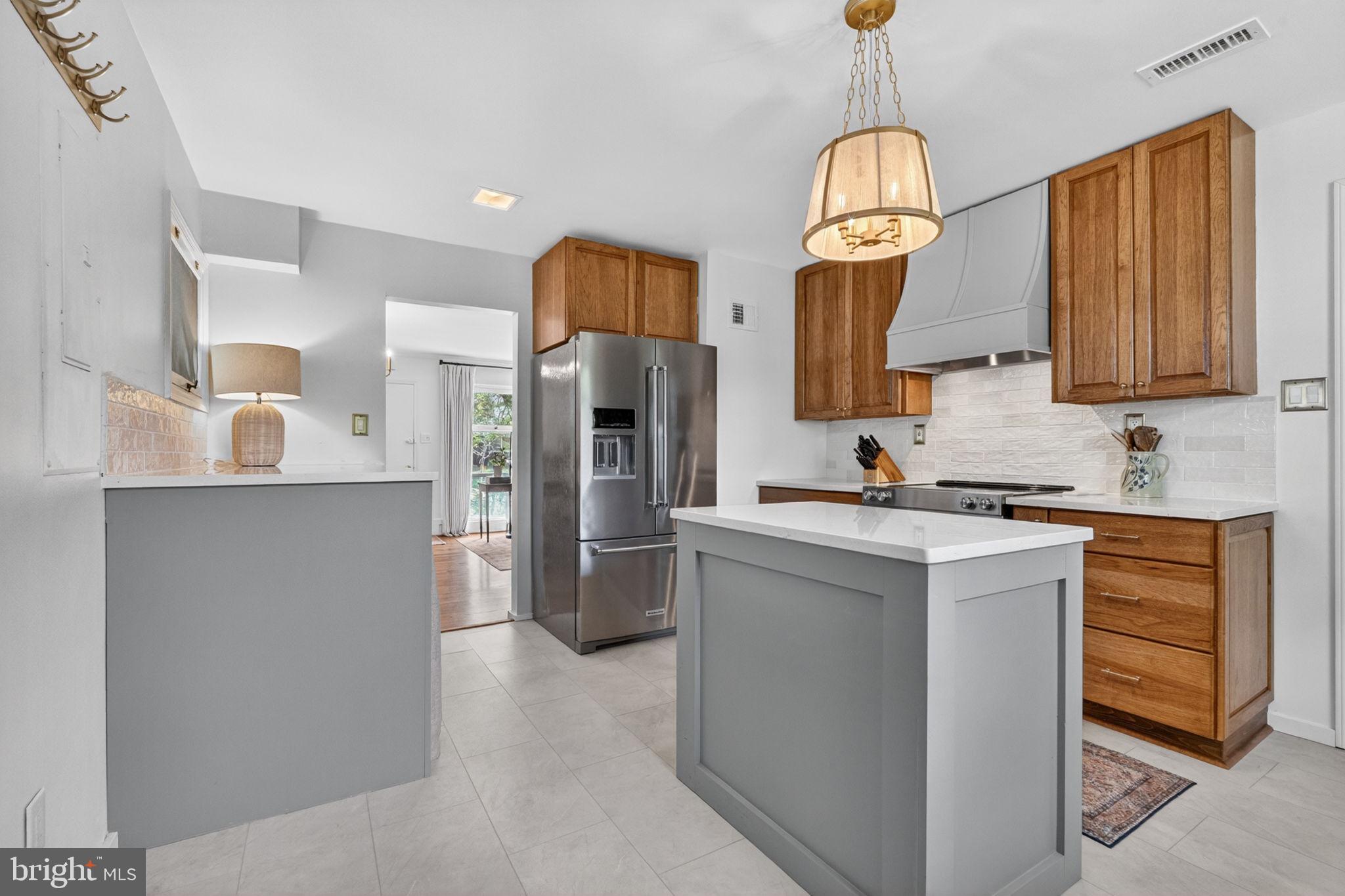 7018 Quander Road Alexandria, VA 22307 - Photo 10 of 32 Gallery Image 10