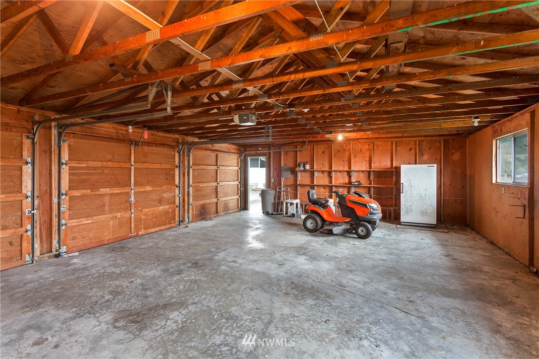 7790 Cultus Bay Road Clinton, WA 98236 - Photo 22 of 25 Gallery Image 22