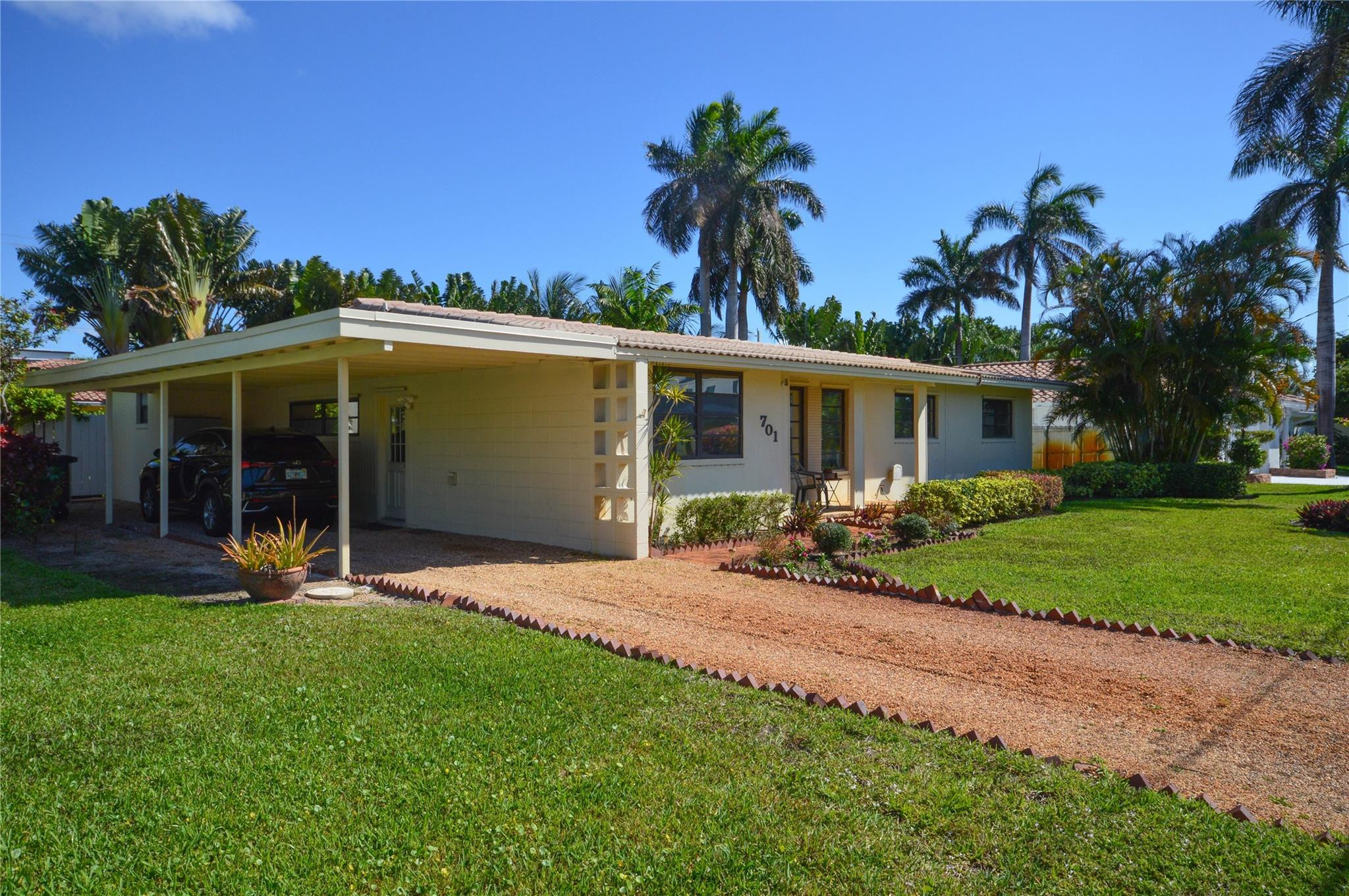 701 Berkley Street Boca Raton, FL 33487 - Photo 2 of 31 Photo 2