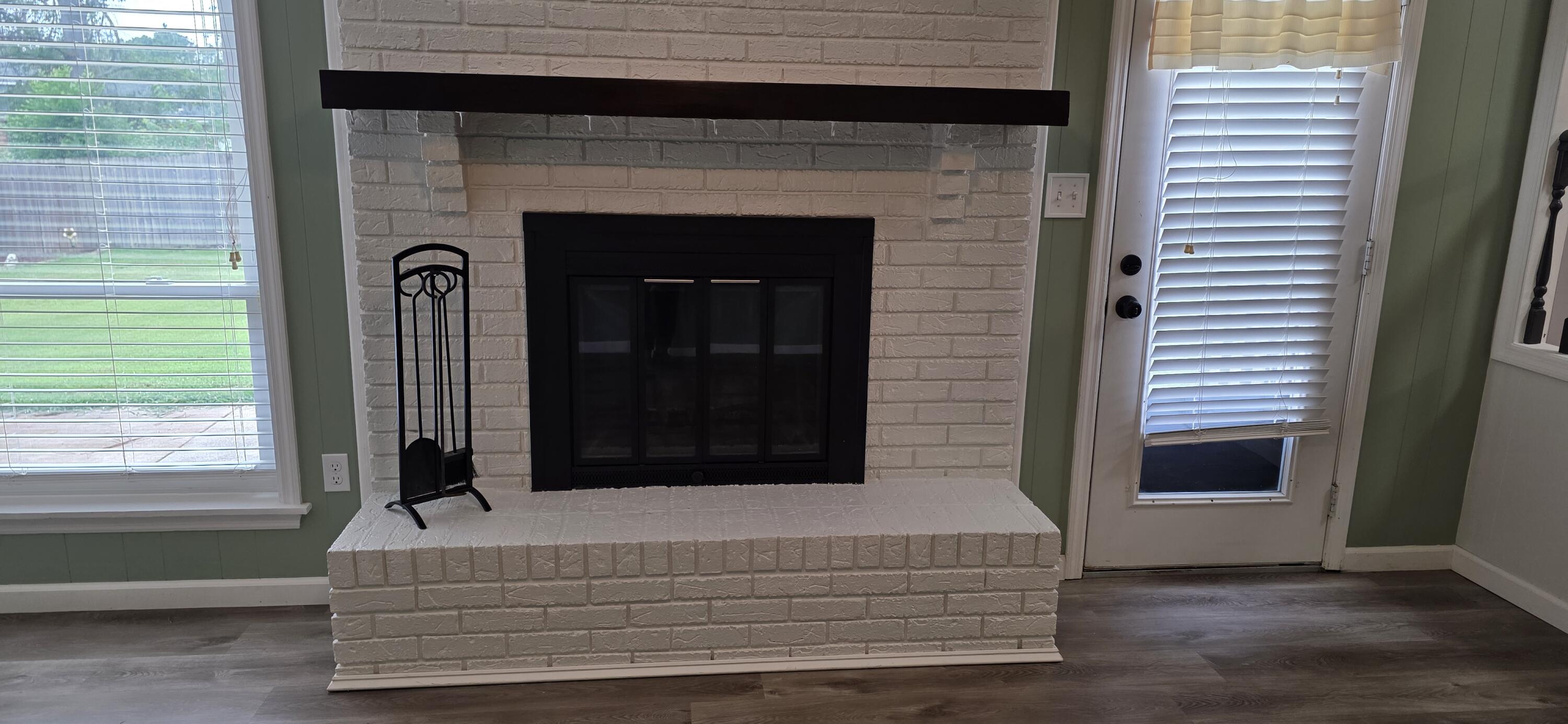 4011 Pinnacle Way Hephzibah, GA 30815 - Photo 23 of 48 Wood burn fireplace