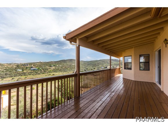 11801 Henderson Road Dewey-Humboldt, AZ 86327 - Photo 15 of 19 a view of balcony with city view