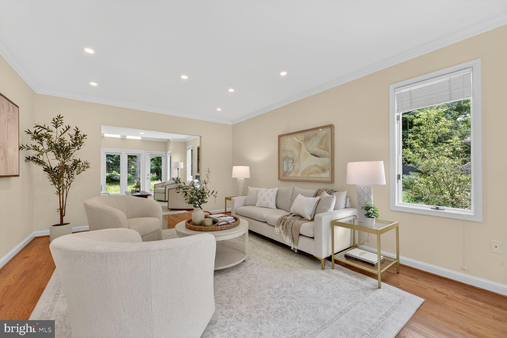 1579 Regatta Lane Reston, VA 20194 - Photo 5 of 50