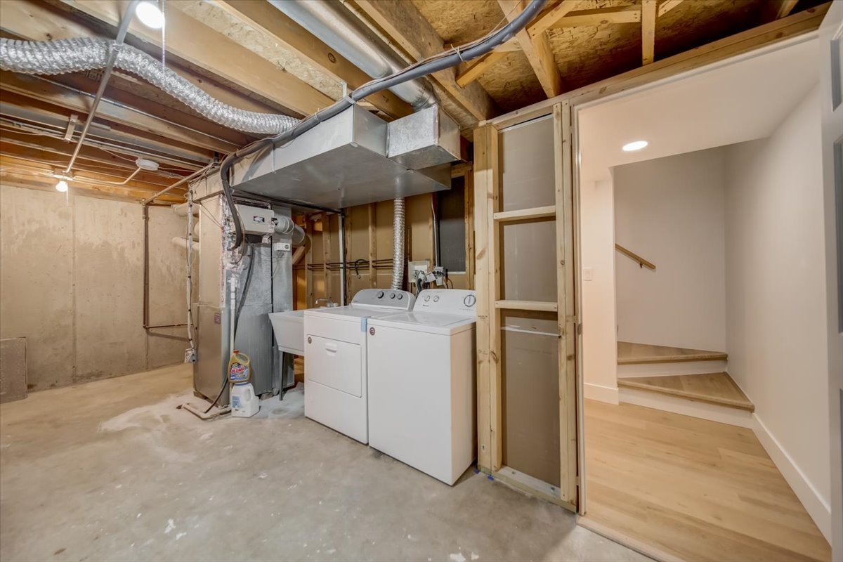 2414 West Harrison Street, Unit E Chicago, IL 60612 - Photo 33 of 37 a view of a storage & utility room
