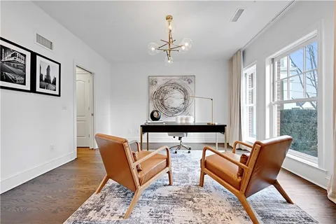 $1,395,000 | 202 West 50th Street, Kansas City, MO 64112