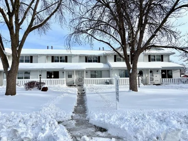 $184,900 | 1444 Canyon Drive, Unit 11, Janesville, WI 53546