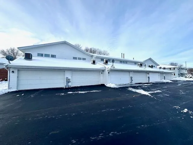 $184,900 | 1444 Canyon Drive, Unit 11, Janesville, WI 53546