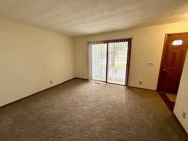 $184,900 | 1444 Canyon Drive, Unit 11, Janesville, WI 53546