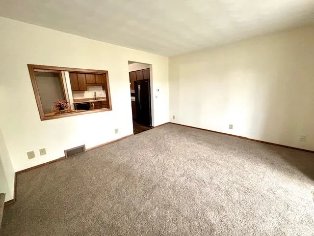 $184,900 | 1444 Canyon Drive, Unit 11, Janesville, WI 53546