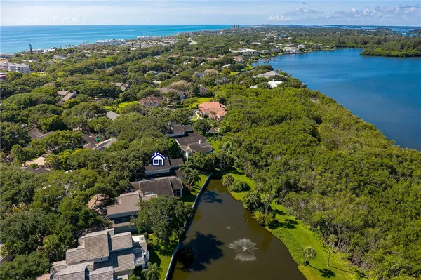 $760,000 | 220 South Peppertree Lane, Vero Beach, FL 32963