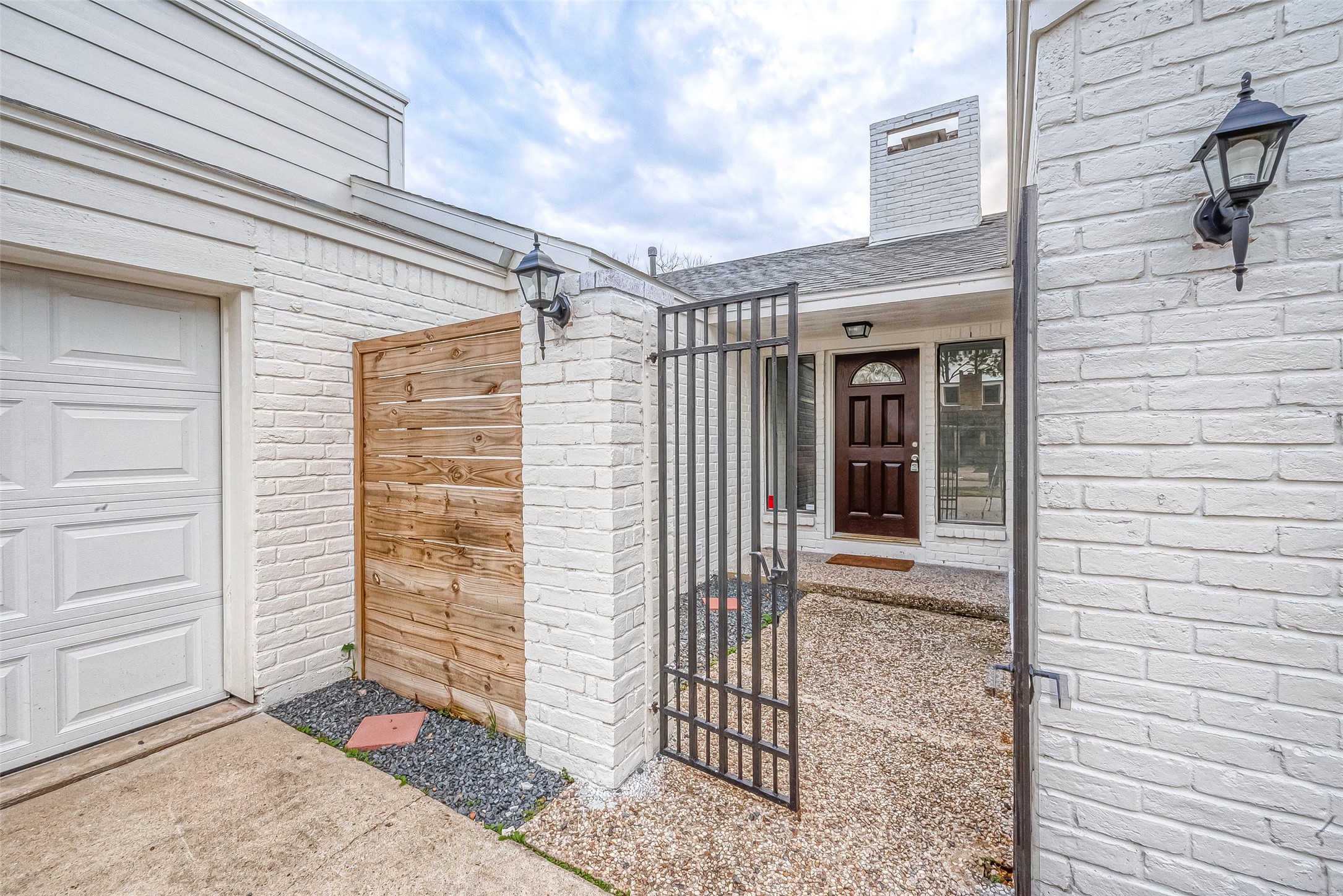 6107 Sanford Road Houston, TX 77096 - Photo 46 of 50