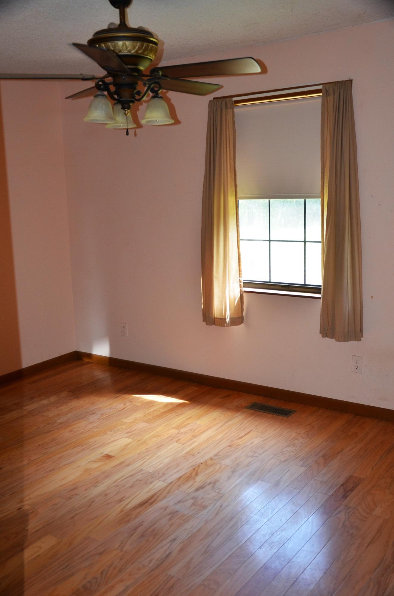 3653 Pinecrest Road Jacksboro, TN 37757 - Photo 11 of 36 DSC_3111
