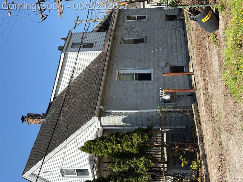 10 Perrin Street River Rouge, MI 48218 - Photo 2 of 17