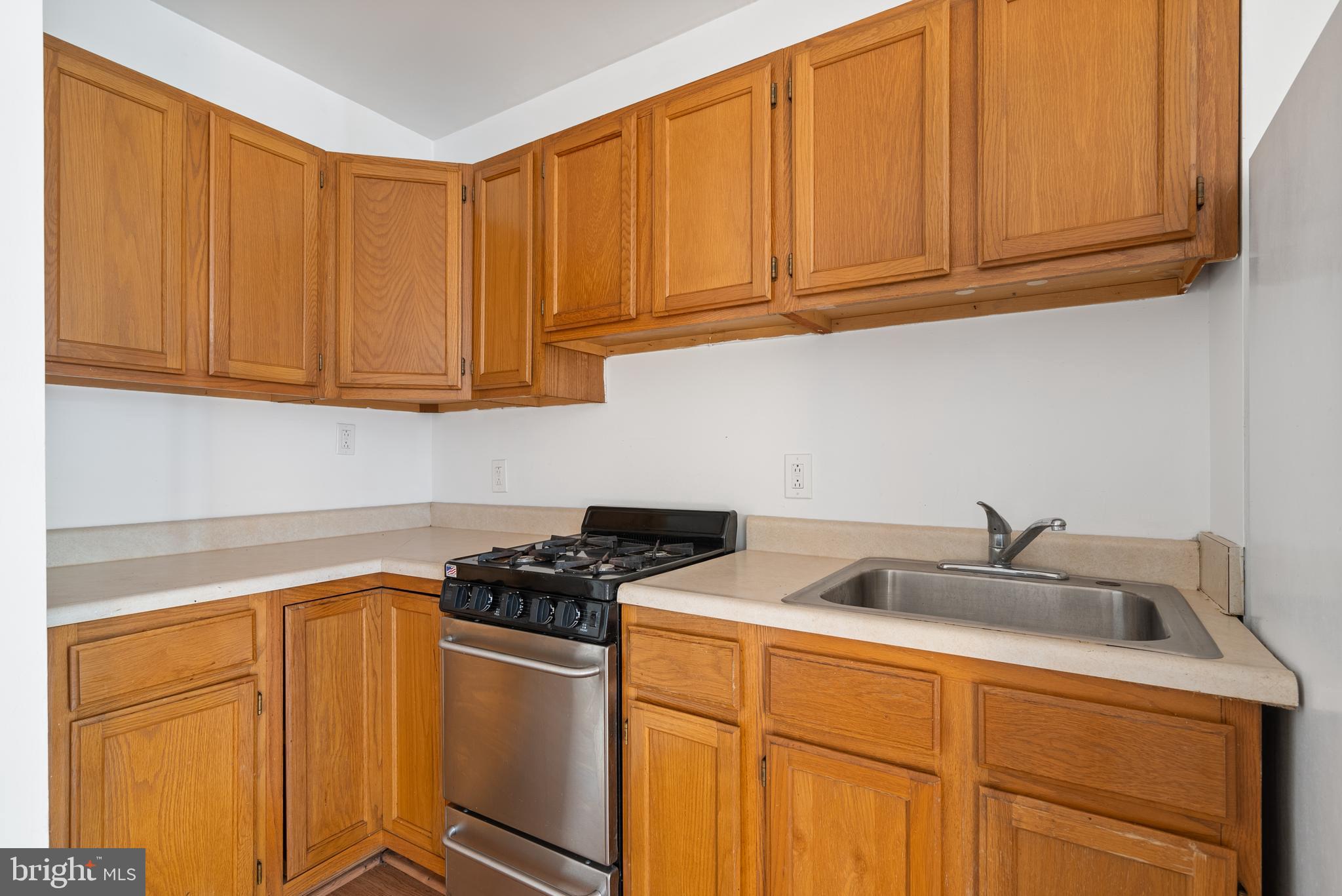 709 East Passyunk Avenue Philadelphia, PA 19147 - Photo 22 of 35