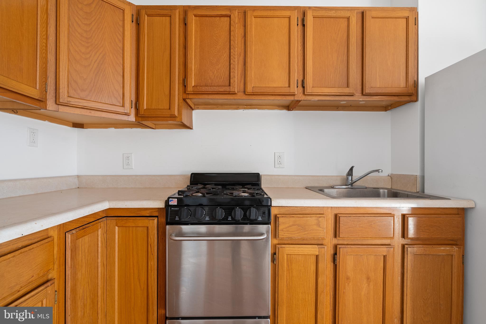 709 East Passyunk Avenue Philadelphia, PA 19147 - Photo 23 of 35