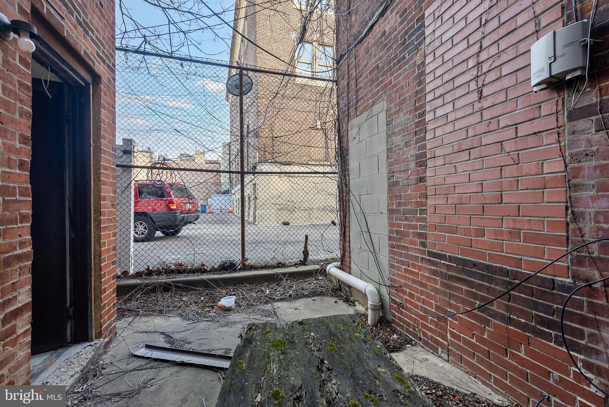 709 East Passyunk Avenue Philadelphia, PA 19147 - Photo 32 of 35