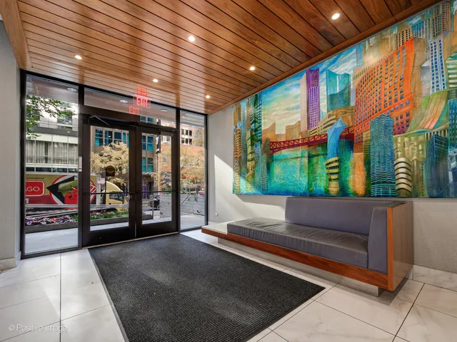 $215,000 | 230 East Ontario Street, Unit 1603, Chicago, IL 60611