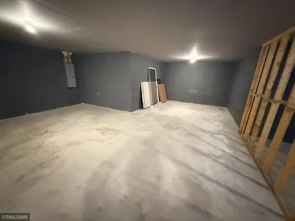 $470,000 | 3122 Zuni Street Northwest, Anoka, MN 55303