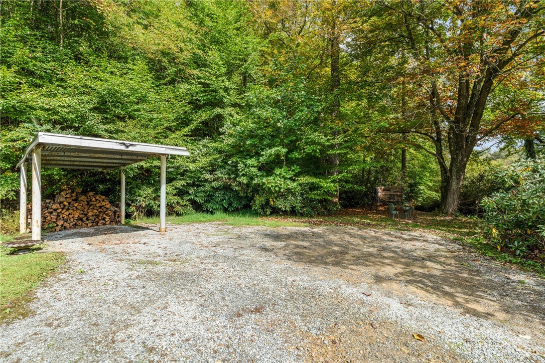 1794 Highway 105 Boone, NC 28607 - Photo 12 of 16