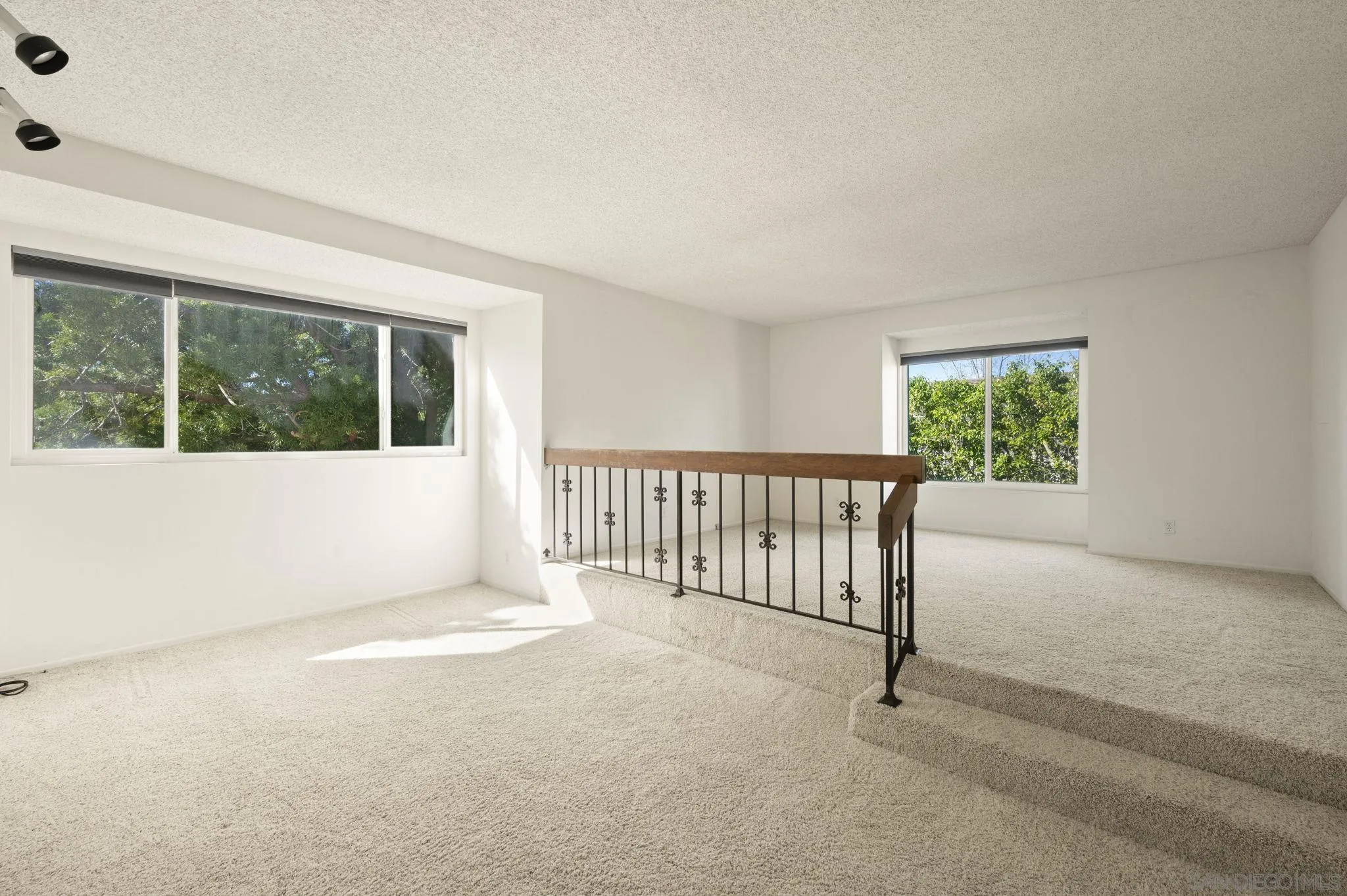 2847 Via Posada La Jolla, CA 92037 - Photo 16 of 21 a view of an empty room with a window