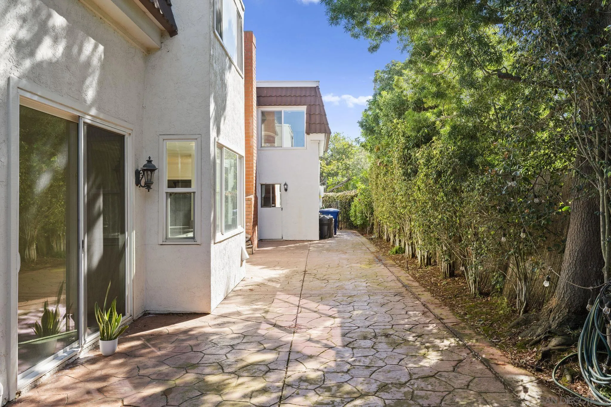 2847 Via Posada La Jolla, CA 92037 - Photo 20 of 21 a view of a pathway with a house