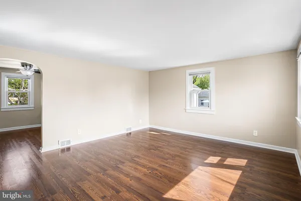 $340,000 | 2026 Burlington Avenue, Delanco, NJ 08075
