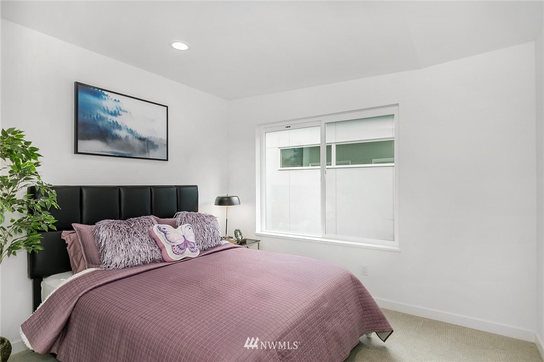 5449 21st Avenue Southwest Seattle, WA 98106 - Photo 29 of 40 Gallery Image 29
