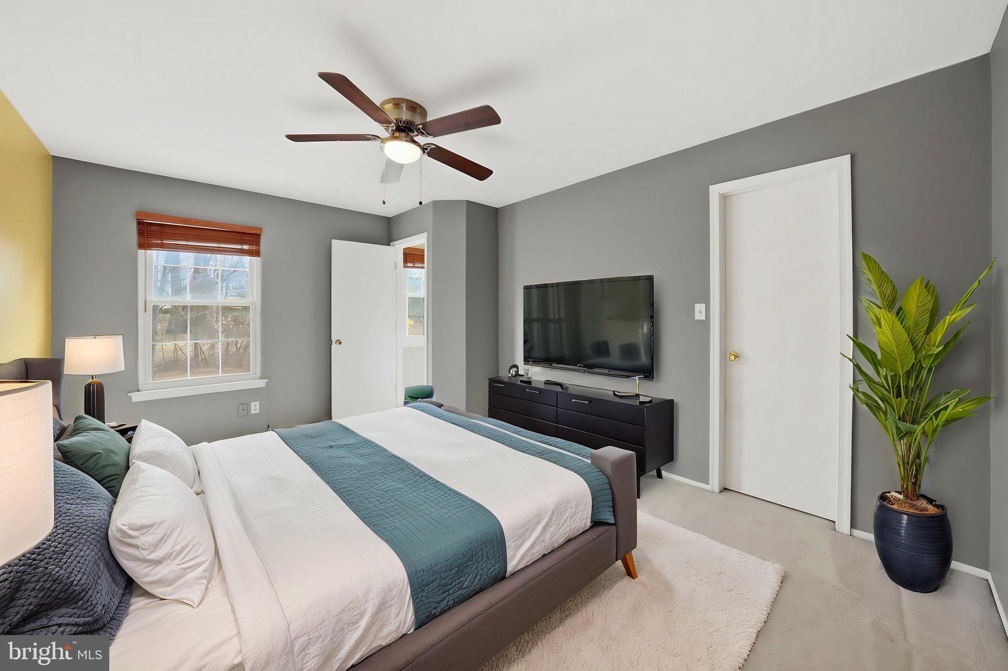 177 Hyde Park Road Somerset, NJ 08873 - Photo 12 of 30