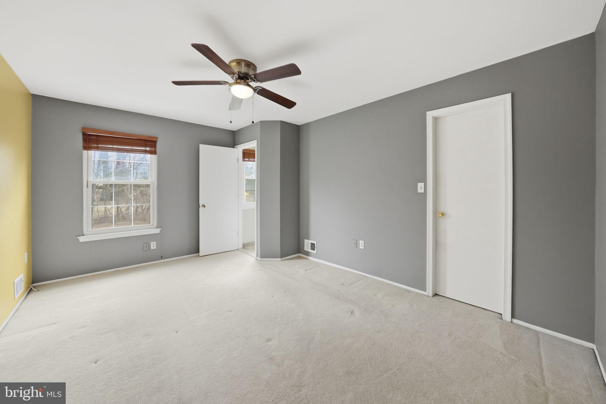 177 Hyde Park Road Somerset, NJ 08873 - Photo 15 of 30