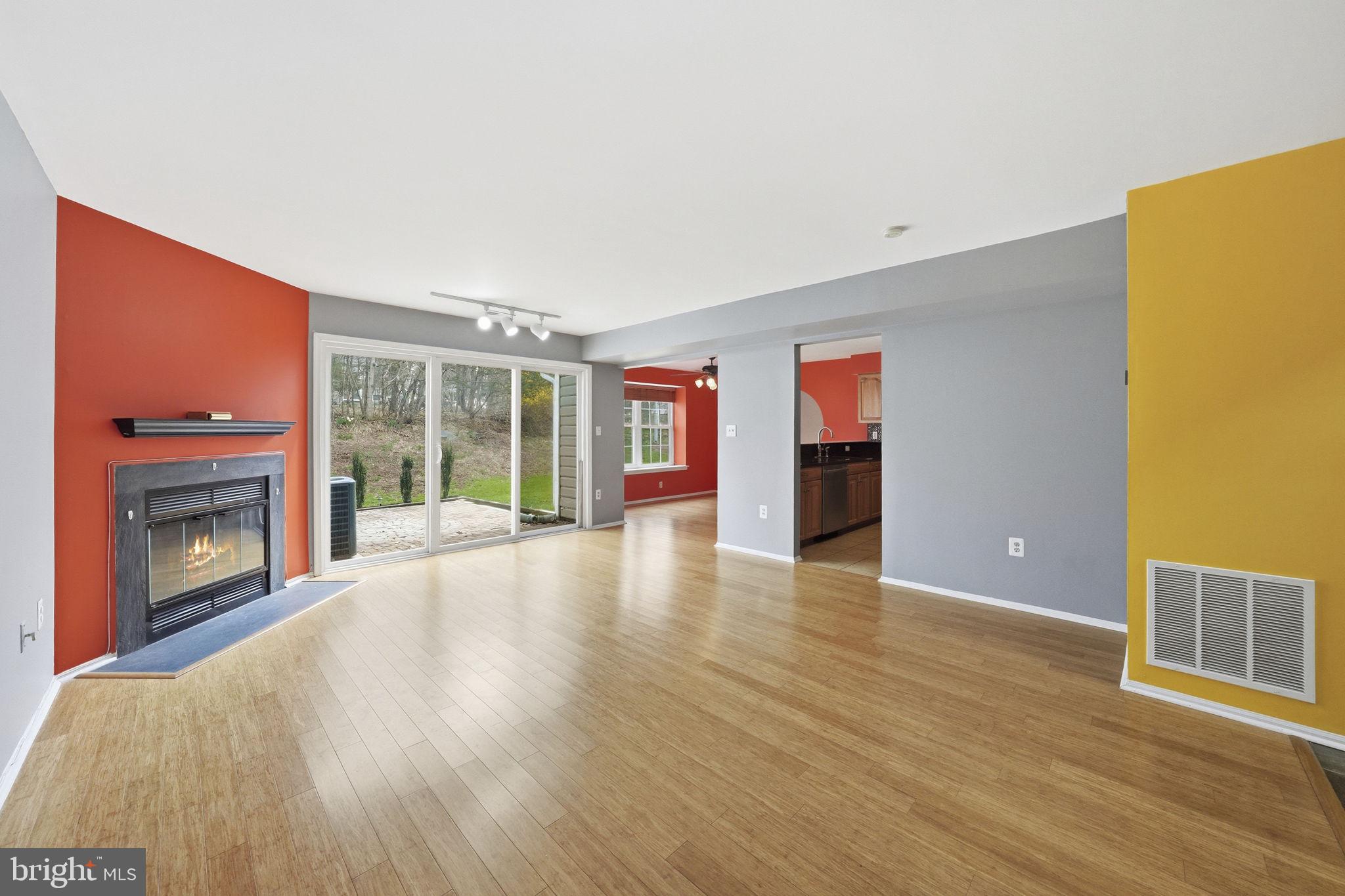 177 Hyde Park Road Somerset, NJ 08873 - Photo 5 of 30