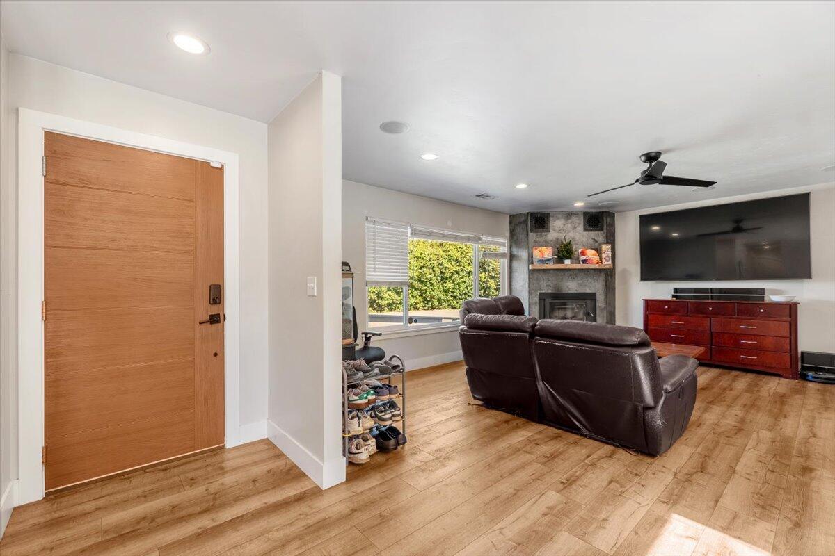 1750 27th Street Arcata, CA 95521 - Photo 4 of 31