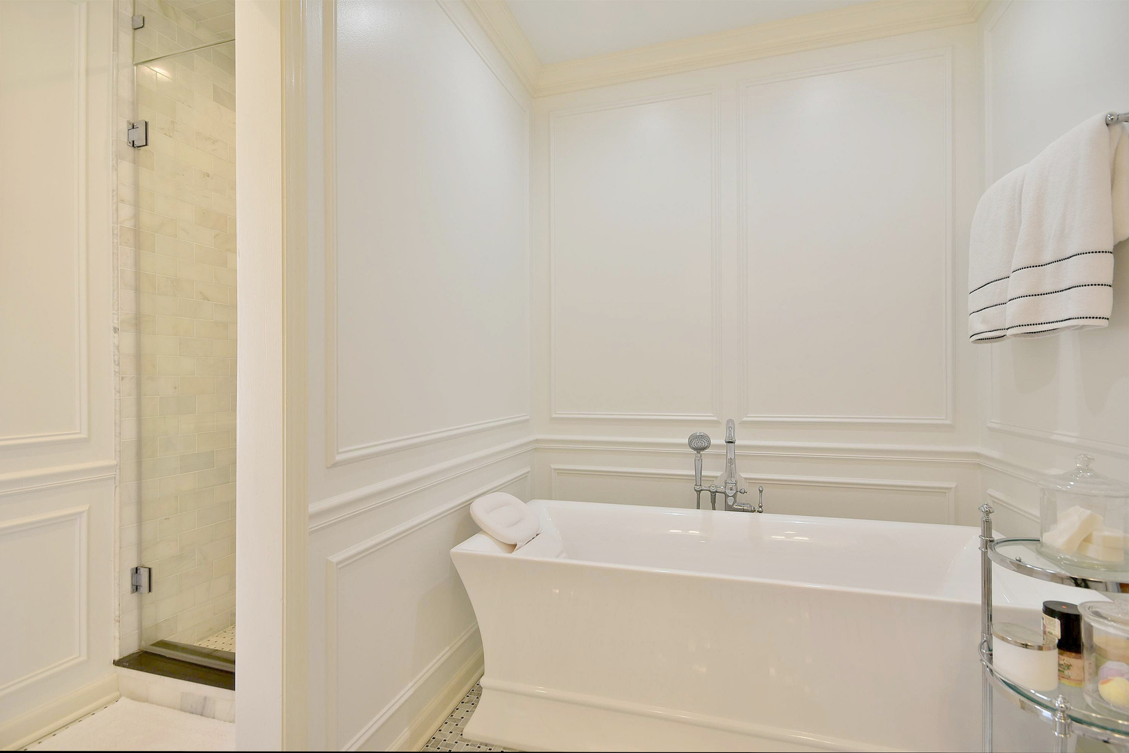 407 Elmore Street Park Ridge, IL 60068 - Photo 30 of 52 Gallery Image 30