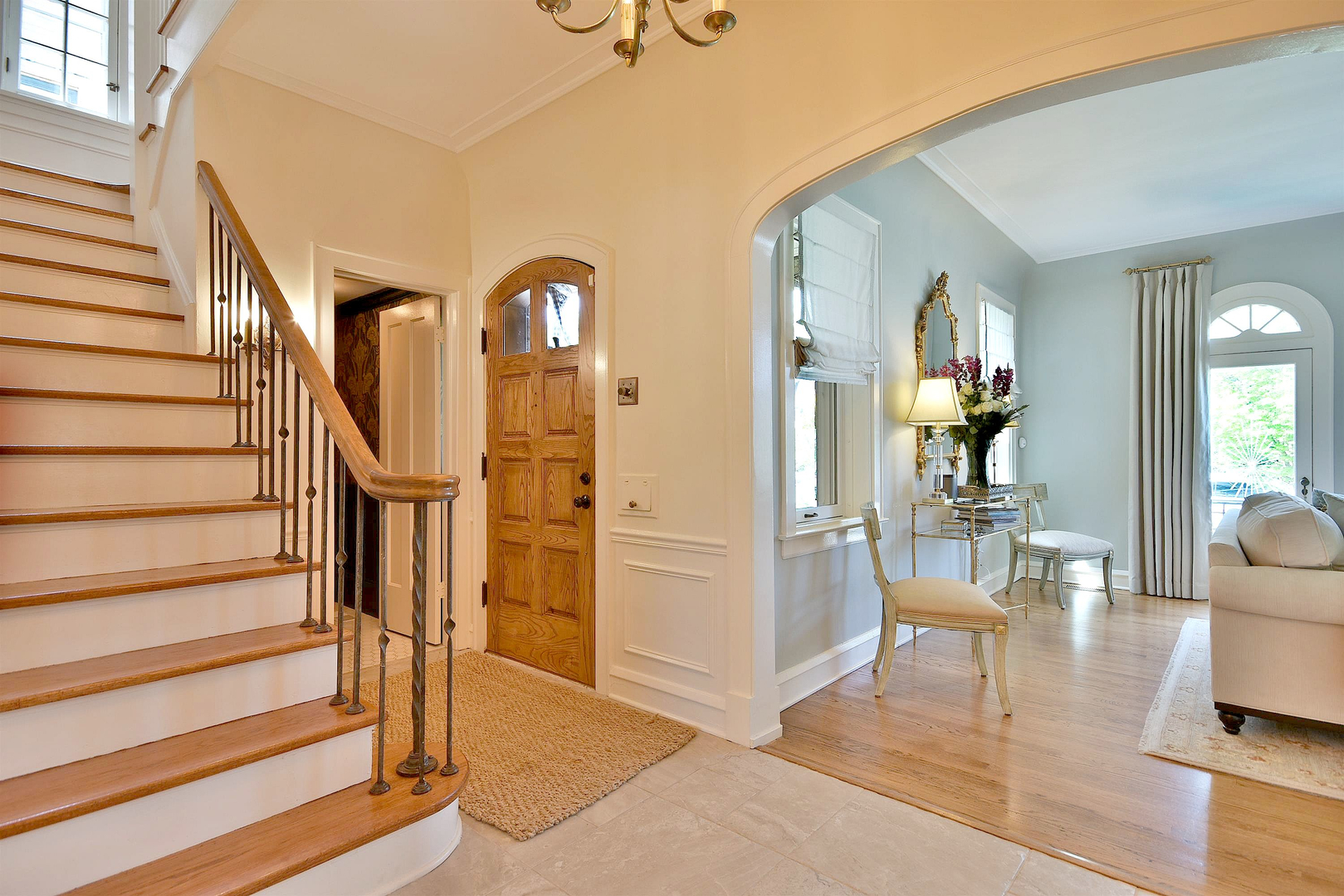 407 Elmore Street Park Ridge, IL 60068 - Photo 5 of 52 Gallery Image 5