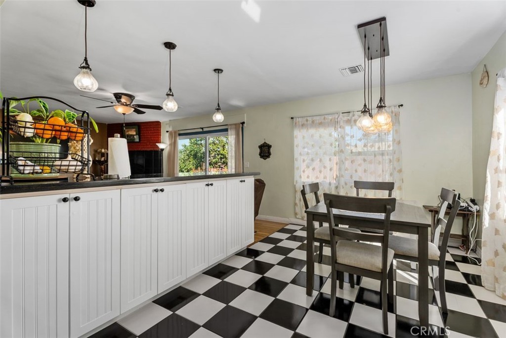 314 South Velva Place Anaheim, CA 92804 - Photo 26 of 41