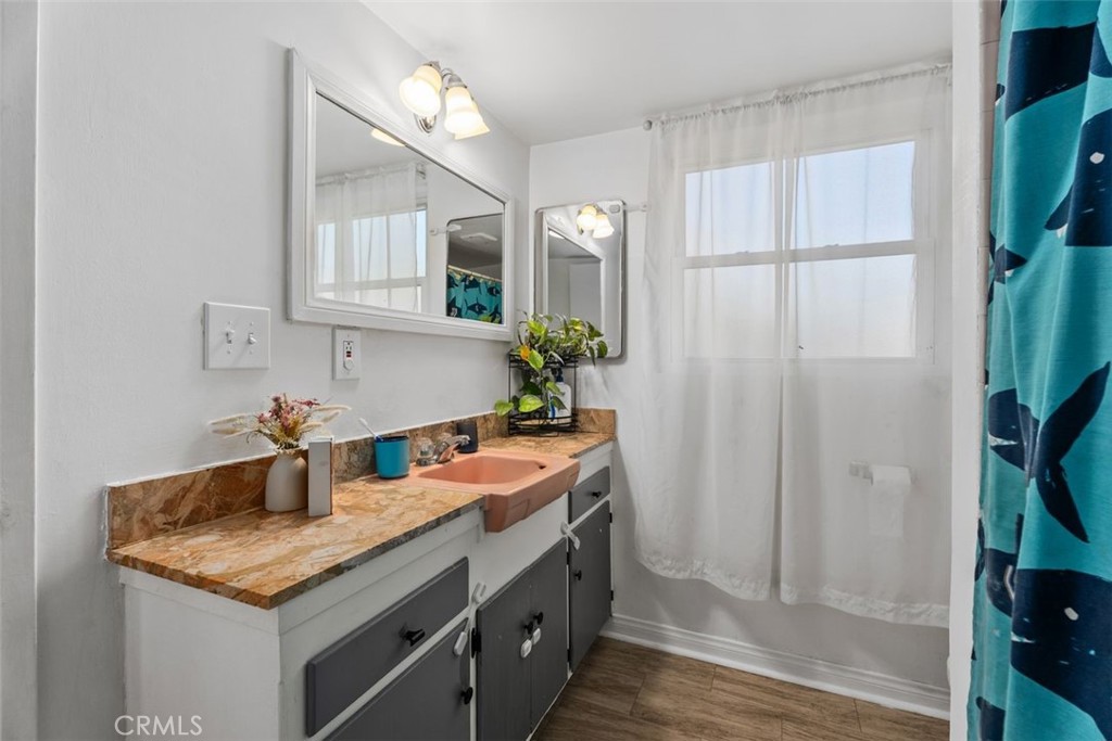 314 South Velva Place Anaheim, CA 92804 - Photo 35 of 41