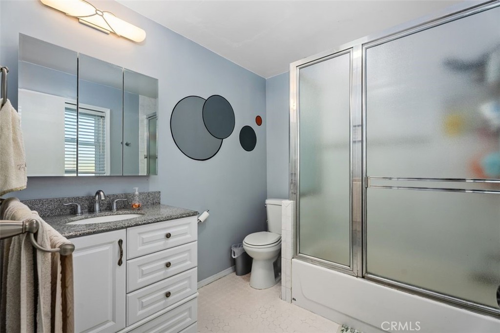 314 South Velva Place Anaheim, CA 92804 - Photo 5 of 41