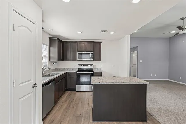 $2,448 | 9936 Voyager Lane, Fort Worth, TX 76131