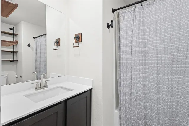 $2,448 | 9936 Voyager Lane, Fort Worth, TX 76131