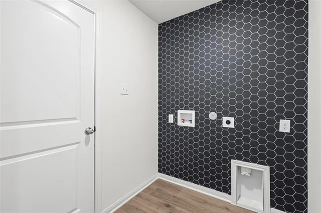 $2,448 | 9936 Voyager Lane, Fort Worth, TX 76131