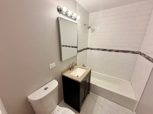 $1,295 | 1538 Crimson Lane, Unit 1A, Palatine, IL 60074